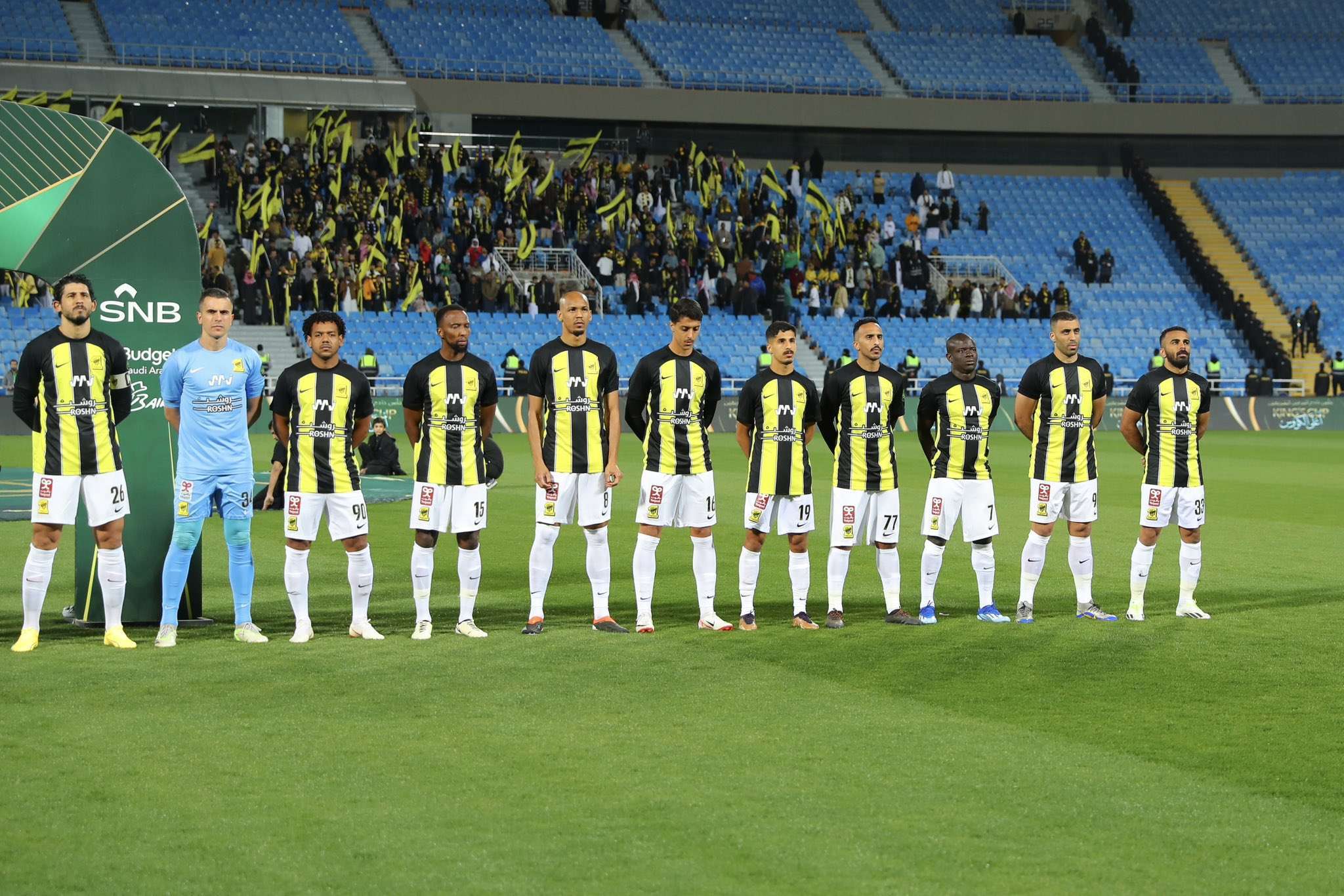 مدرب اتحاد جدة يكشف سبب استبعاد كريم بنزيما امام نافباخور الاوزبكي