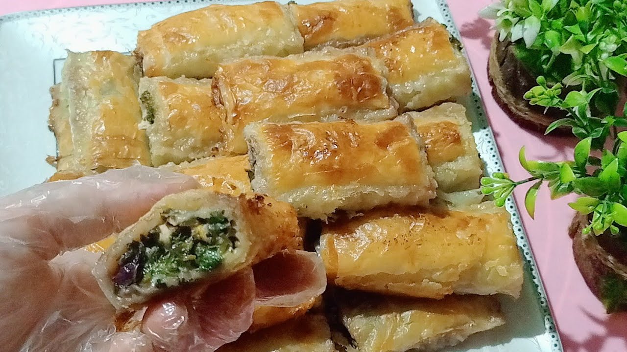 طريقة عمل البوريك بالجبنة والسبانخ لأشهى وجبة غدا في المنزل 5 طريقة عمل البوريك بالجبنة والسبانخ لأشهى وجبة غدا في المنزل