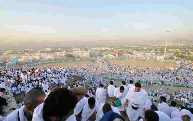 تسجيل حج الداخل 1445 عير منصة نسك والمسار الإلكتروني والأوراق المطلوبة