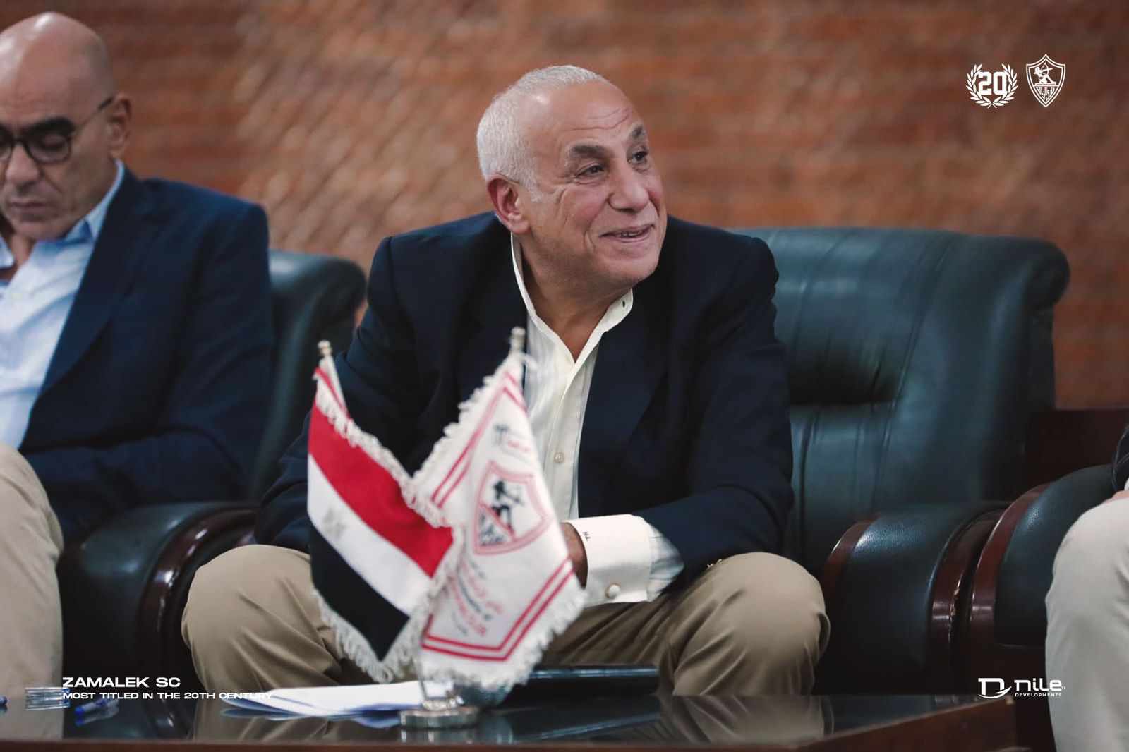 بعد وصول المدرب الجديد.. الزمالك يتراجع عن صفقة قوية قبل غلق باب الانتقالات 5 بعد وصول المدرب الجديد.. الزمالك يتراجع عن صفقة قوية قبل غلق باب الانتقالات