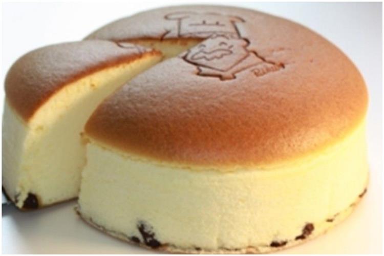 بطعم لا يقاوم .. طريقة عمل الكيكة اليابانية القطنية بالكاكاو بمقادير اقتصادية 5 بطعم لا يقاوم .. طريقة عمل الكيكة اليابانية القطنية بالكاكاو بمقادير اقتصادية
