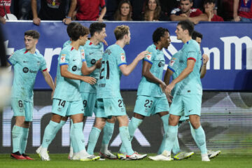 معلق مباراة برشلونة ونابولي الإيطالي في دوري أبطال أوروبا