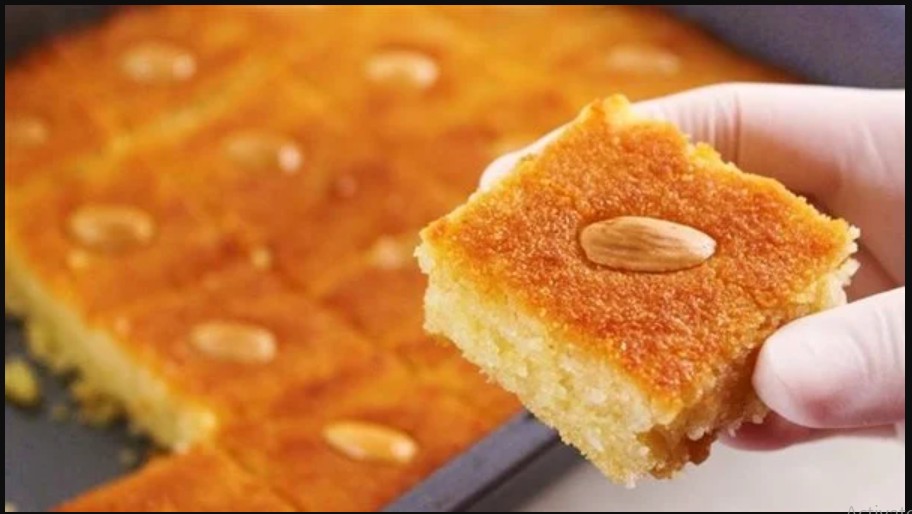 استقبلي رمضان بألذ الحلويات.. طريقة عمل البسبوسة اللذيذة في المنزل بطعم خرافي لا يقاوم 5 استقبلي رمضان بألذ الحلويات.. طريقة عمل البسبوسة اللذيذة في المنزل بطعم خرافي لا يقاوم