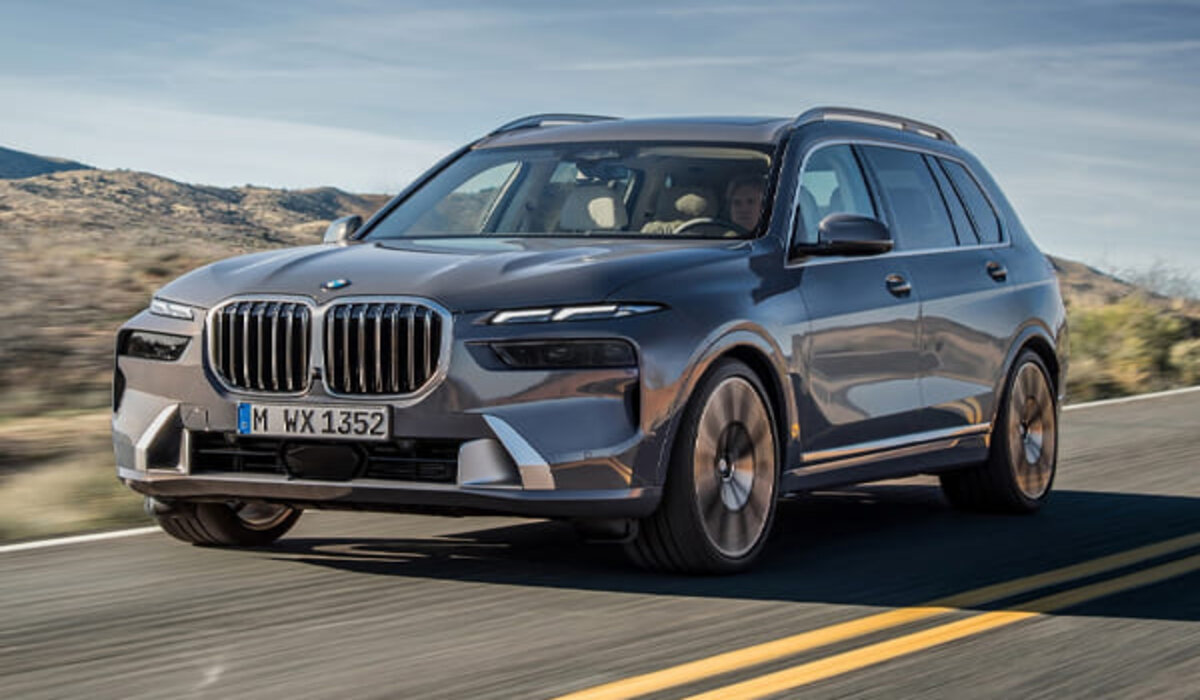 مواصفات عملاقة!!.. سعر ومواصفات سيارة BMW X7 بشكلها الجديد 2024 5 مواصفات عملاقة!!.. سعر ومواصفات سيارة BMW X7 بشكلها الجديد 2024