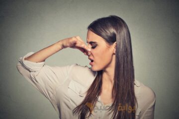 أسباب رائحة الشعر الكريهة والقضاء عليها بعلاجات منزلية غير مكلفة