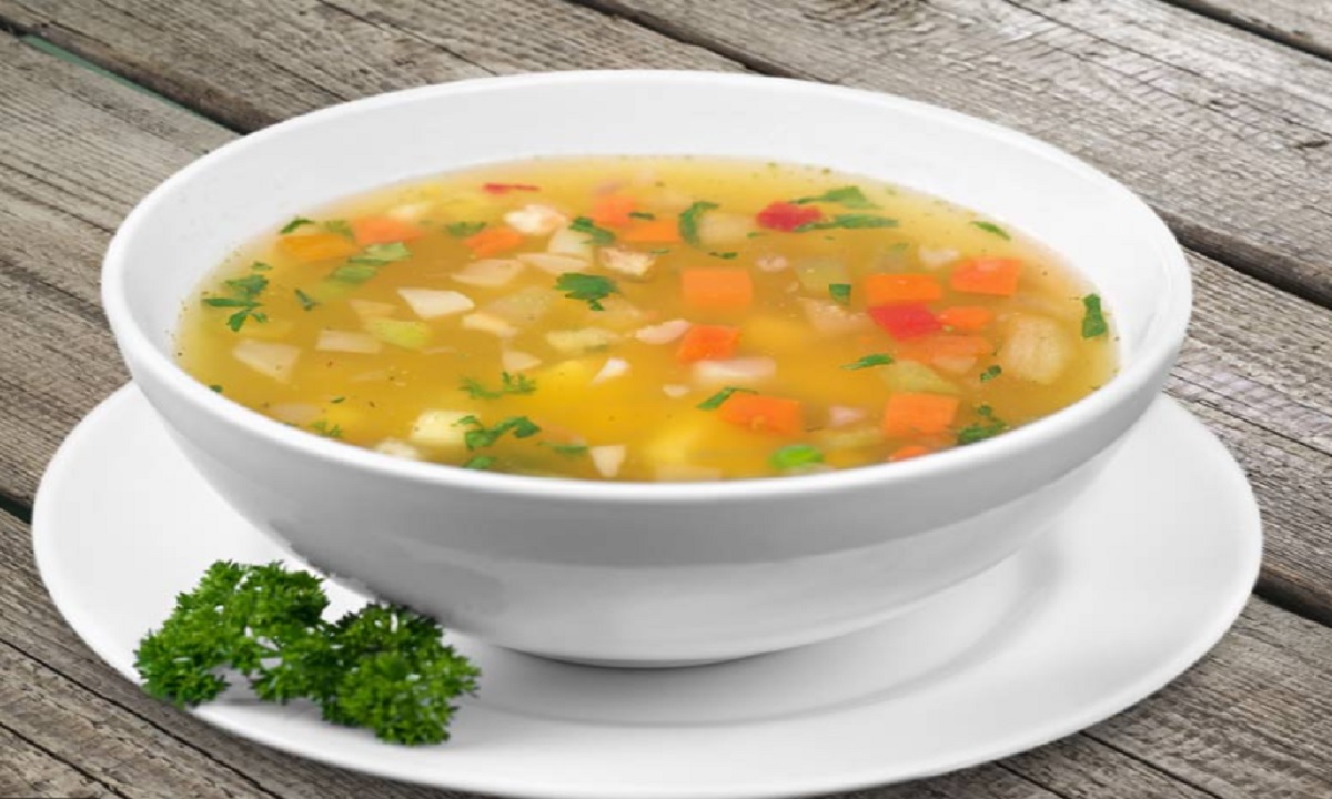 وجبة خفيفة.. طريقة عمل شوربة الخضار بالشعرية في المنزل 5 وجبة خفيفة.. طريقة عمل شوربة الخضار بالشعرية في المنزل