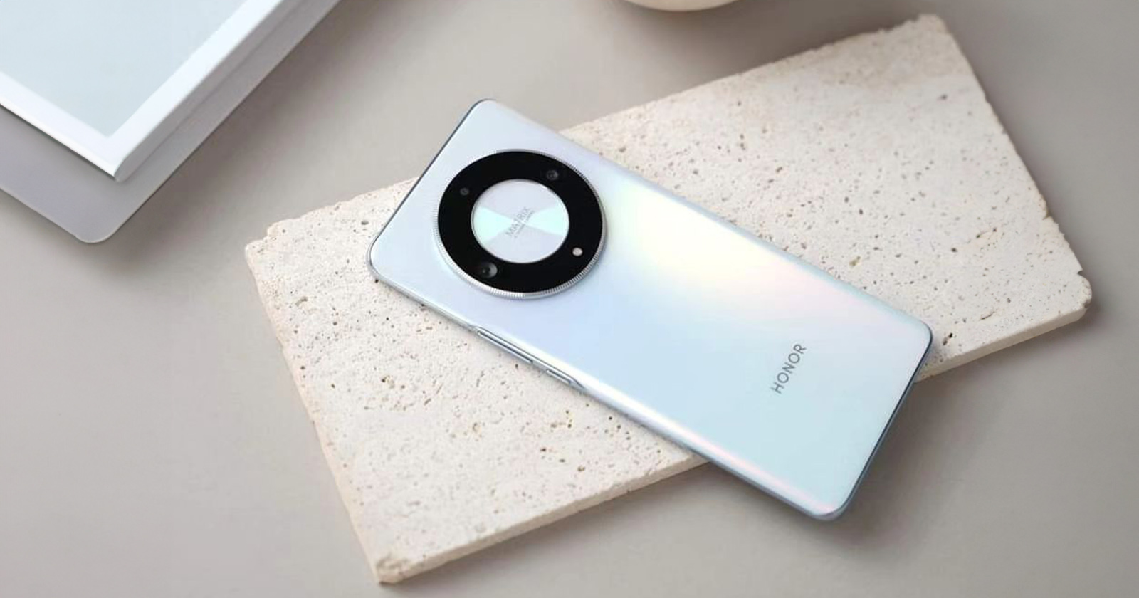 تعرف على مميزات أفضل هاتف من هونو HONOR X9b ومعرفة سعره في السعودية والإمارات