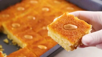طريقة عمل البسبوسة زي الحلواني.. هياكلوا صوابعهم وراها