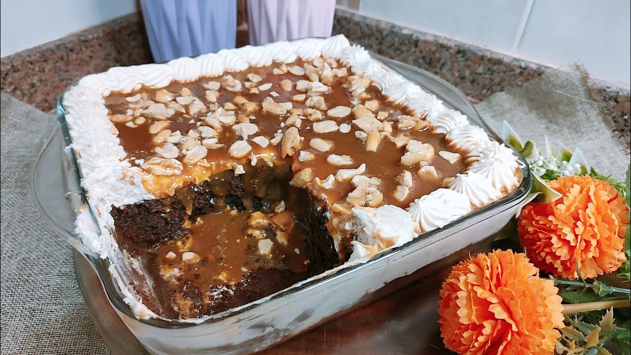طريقة عمل كيكة الفول سوداني بالكريمة اللذيذة حلوى مغذية ومشبعة في البيت 5 طريقة عمل كيكة الفول سوداني بالكريمة اللذيذة حلوى مغذية ومشبعة في البيت