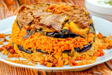 طريقة عمل مقلوبة اللحم بالخضار “خطوة بخطوة” المكونات والبهارات المطلوبة