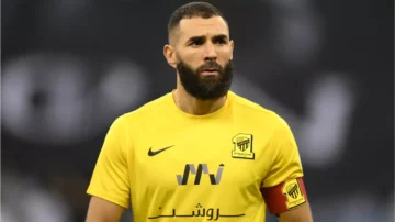 موقف بنزيما من مباراة الاتحاد والفيصلي في دور ال 8 من كأس خادم الحرمين الشريفين