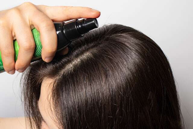 ماسك زيت الزيتون والبيض لإزالة القشرة من الشعر 5 ماسك زيت الزيتون والبيض لإزالة القشرة من الشعر