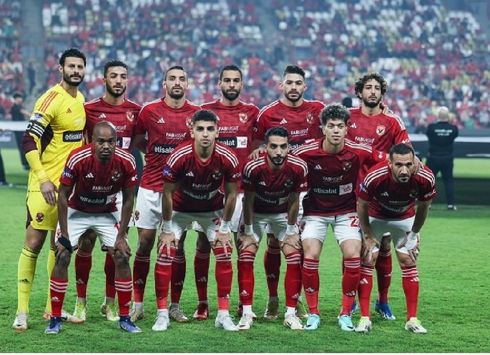 هتتفرج في بيتك.. قناة مجانية تنقل مباراة الأهلي وشباب بلوزداد الجزائري والتشكيل المتوقع للمارد الأحمر 5 هتتفرج في بيتك.. قناة مجانية تنقل مباراة الأهلي وشباب بلوزداد الجزائري والتشكيل المتوقع للمارد الأحمر