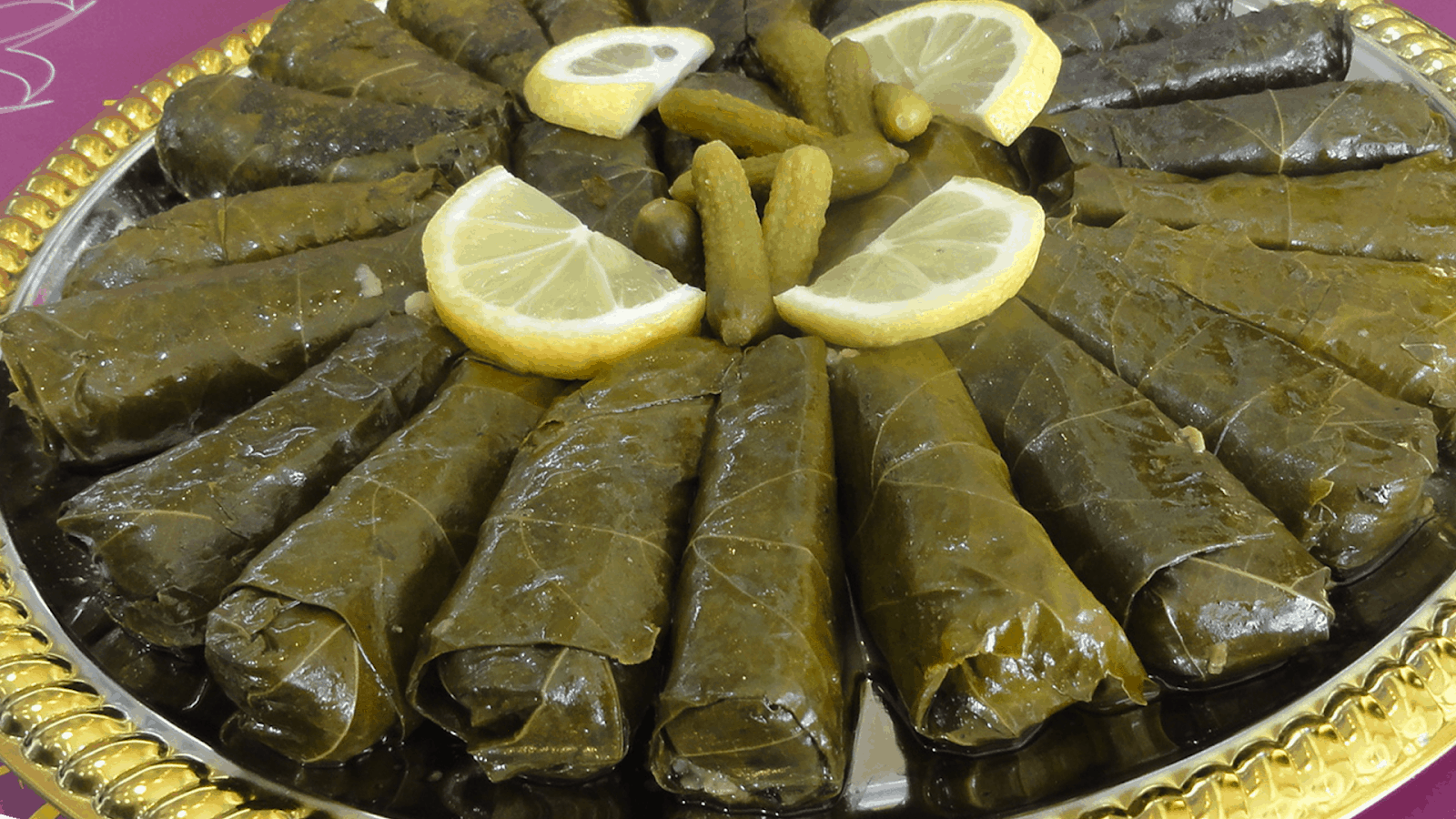 طريقة عمل ورق العنب علي اصوله بطعم وريحه خطيرة 5 طريقة عمل ورق العنب علي اصوله بطعم وريحه خطيرة