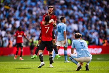 مانشستر يونايتد يتوج بلقب كأس الاتحاد الإنجليزي بعد الفوز على مانشستر سيتي