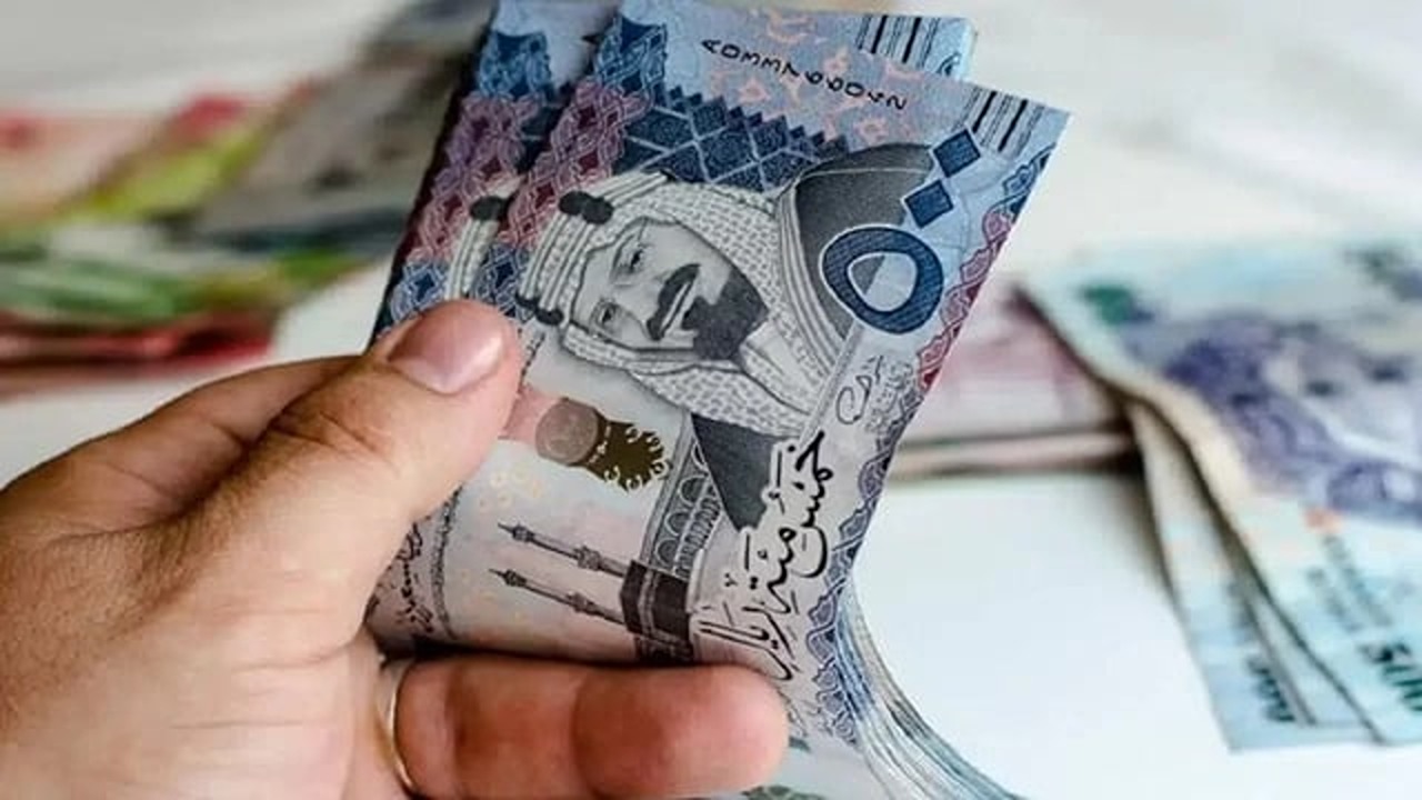 ساعات قليلة.. موعد إيداع المعاشات التقاعدية لشهر مايو 2024 بعد قرار التوحيد