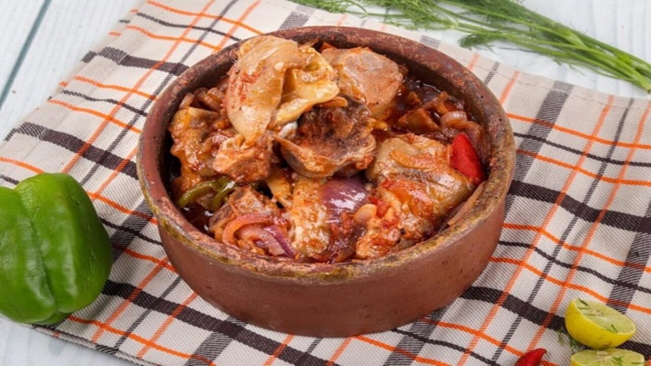 “أكلة عيد الأضحى“ طريقة عمل طاجن العكاوي بطعم مميز 5 “أكلة عيد الأضحى“ طريقة عمل طاجن العكاوي بطعم مميز