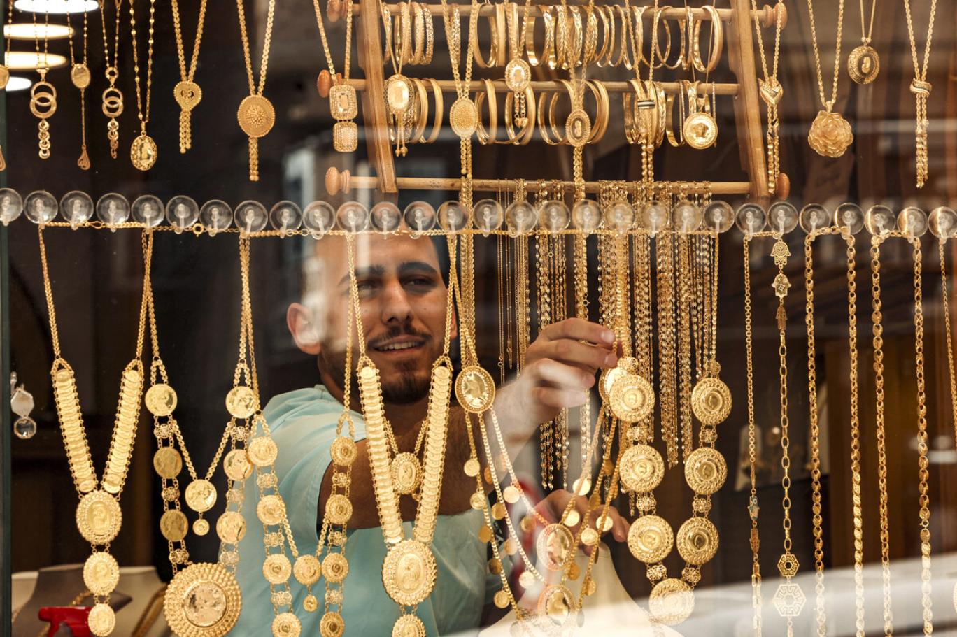 في شم النسيم.. سعر الذهب في مصر اليوم الإثنين 6 مايو 2024