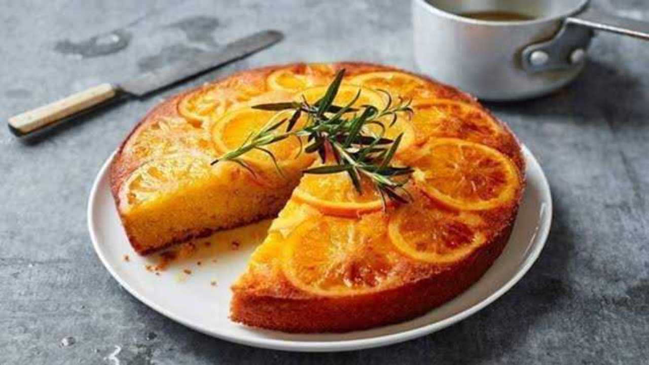 كيكة البرتقال في الخلاط بصوص البرتقال 5 كيكة البرتقال في الخلاط بصوص البرتقال
