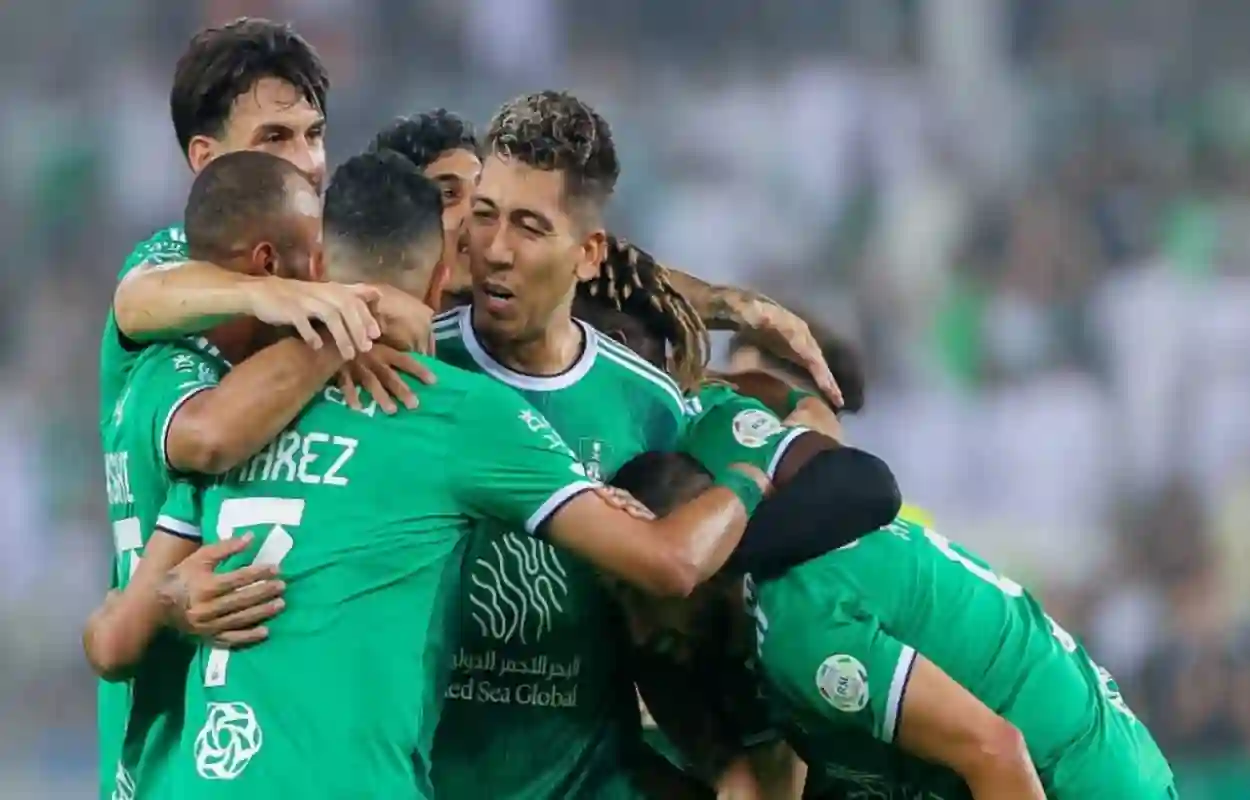 اهلي جدة يرغب في التعاقد مع نجم شتوتجارات الألماني 5 اهلي جدة يرغب في التعاقد مع نجم شتوتجارات الألماني
