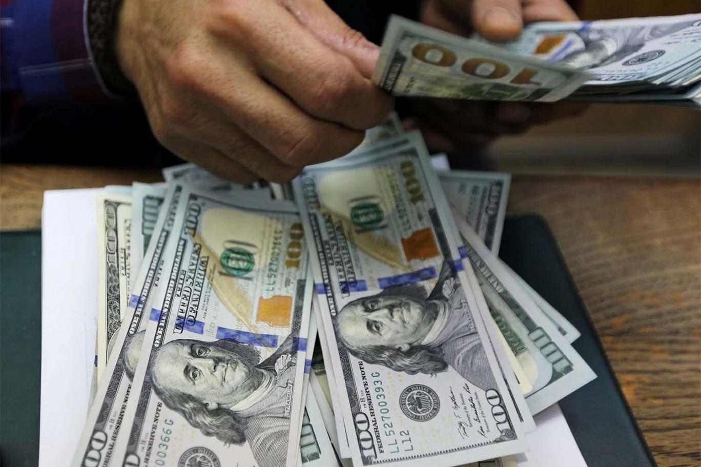 سعر صرف الدولار أمام الجنيه اليوم الثلاثاء 28 مايو 2024