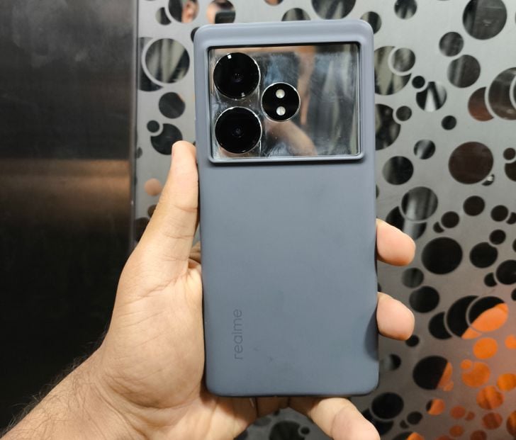 سعر ومواصفات هاتف Realme GT 6T: تجربة فريدة بتقنيات متطورة وأداء خارق 5 سعر ومواصفات هاتف Realme GT 6T: تجربة فريدة بتقنيات متطورة وأداء خارق