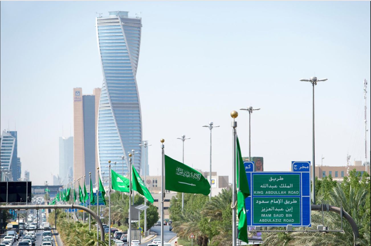 هيئة الزكاة والضريبة توضح شروط السفر لخارج السعودية بسيارة مستأجرة