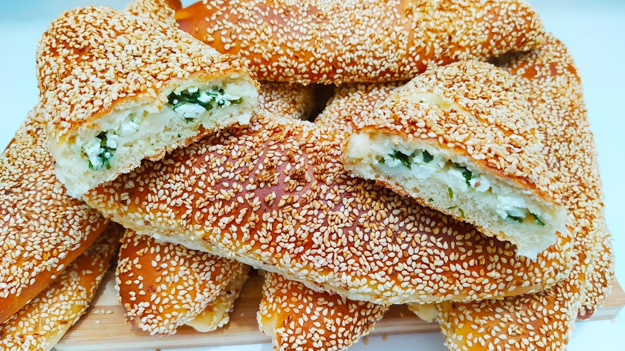 من المطبخ التركي اعملي فطائر السمسم التركية بطريقه بسيطة وطعم مميز