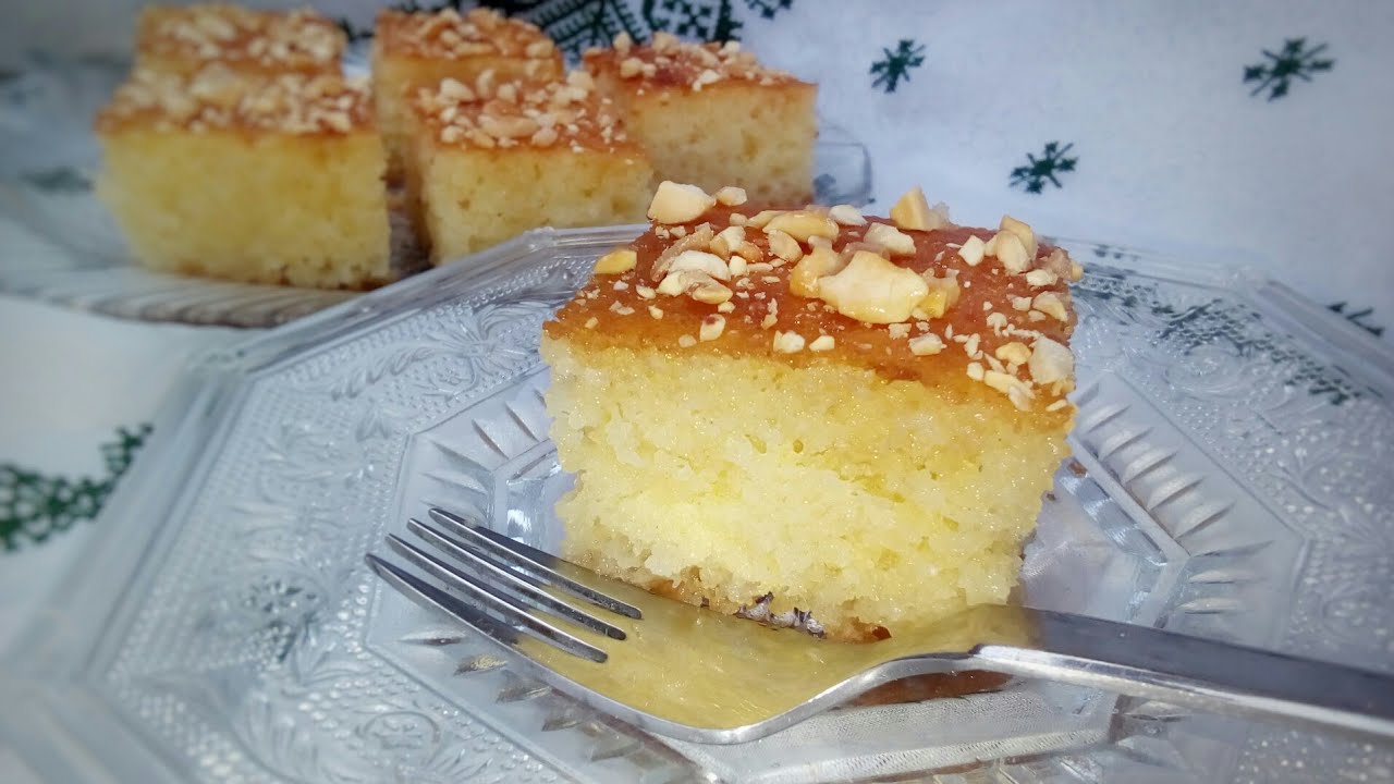 أكثر الحلويات اللذيذة البسبوسة بالزبادي طعمها خرافي بطريقة سهلة مثل الجاهزة بالمنزل 5 أكثر الحلويات اللذيذة البسبوسة بالزبادي طعمها خرافي بطريقة سهلة مثل الجاهزة بالمنزل