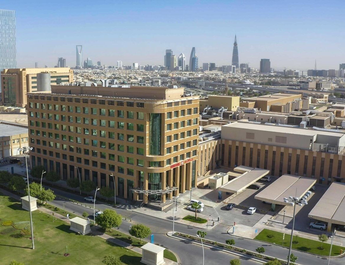 إطلاق خدمة الاستشارات الصيدلانية الافتراضية بالتخصصي