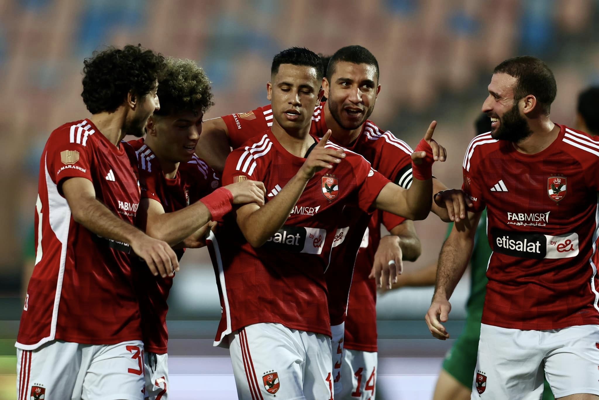 “الأحمر بالقوة الضاربة”.. قائمة الأهلي لمواجهة بلدية المحلة في الدوري