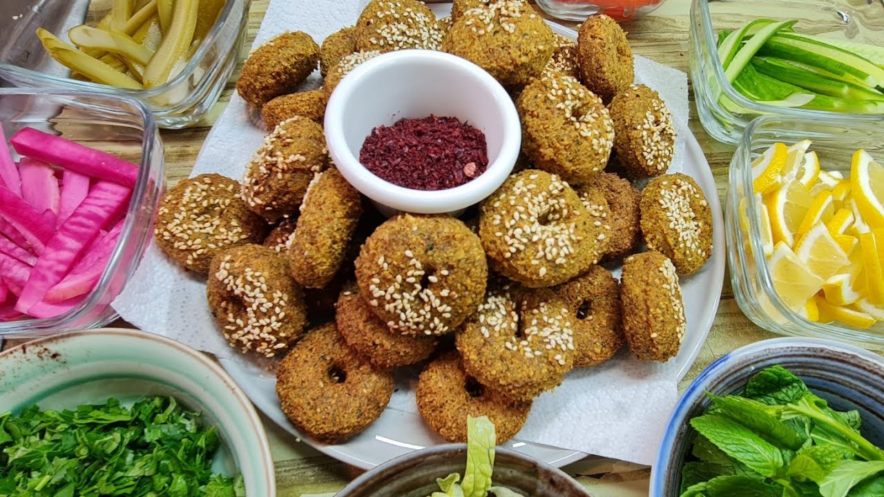 لأحلى فطار صحي ولذيذ.. جهزي الفلافل السوري بالحمص المقرمشة خفيفة على المعدة ولا تسبب أضرار
