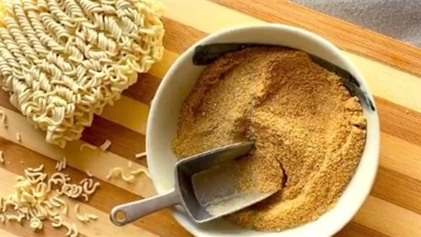 طريقة عمل بهارات الاندومي بسر المصنع وبمكونات صحية موجودة في كل منزل