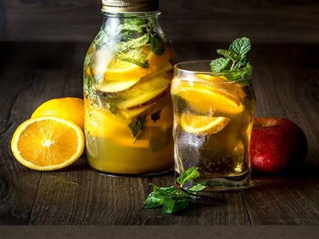 طريقة عمل عصير الشمبانيا السعودي بمذاق طبيعي ومركز مثل الفنادق وأبرز فوائده للجسم 5 طريقة عمل عصير الشمبانيا السعودي بمذاق طبيعي ومركز مثل الفنادق وأبرز فوائده للجسم