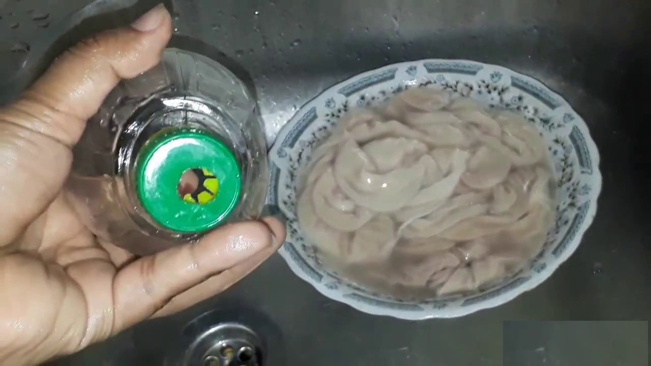 هيبقي أبيض زي الشمعة.. بغطاء زجاجة تنظيف 10 كيلو ممبار بسرعة الصاروخ بدون كحت هتتخلصي من الزفارة والروائح الكريهة هيبقي فلة زي القشطة 5 هيبقي أبيض زي الشمعة.. بغطاء زجاجة تنظيف 10 كيلو ممبار بسرعة الصاروخ بدون كحت هتتخلصي من الزفارة والروائح الكريهة هيبقي فلة زي القشطة