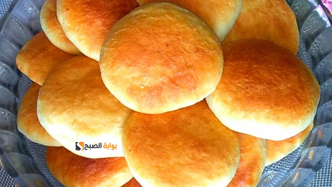 طريقة عمل القرص الفلاحي الطرية والهشة بحشوة التمر على أصولها 5 طريقة عمل القرص الفلاحي الطرية والهشة بحشوة التمر على أصولها