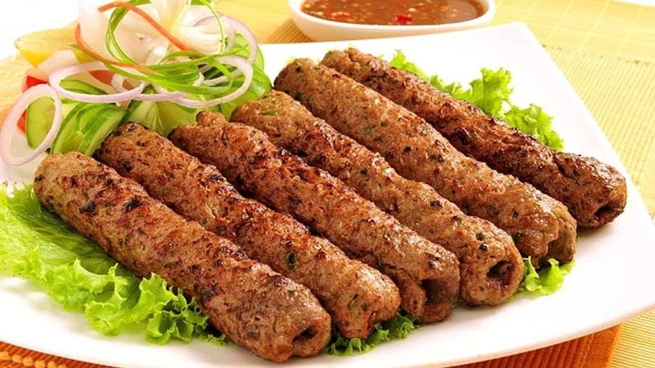 اعملي كفتة الفراخ المشويه بالتتبيلة المميزة طريه ومتماسكه بطعم وريحة المطاعم 5 اعملي كفتة الفراخ المشويه بالتتبيلة المميزة طريه ومتماسكه بطعم وريحة المطاعم