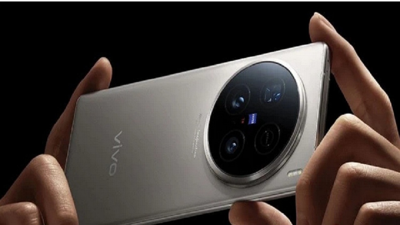 لمحبي السيلفي.. مواصفات هاتف Vivo X100s الرائد بكاميرا خلفية ثلاثية وسعر مميز 7 لمحبي السيلفي.. مواصفات هاتف Vivo X100s الرائد بكاميرا خلفية ثلاثية وسعر مميز