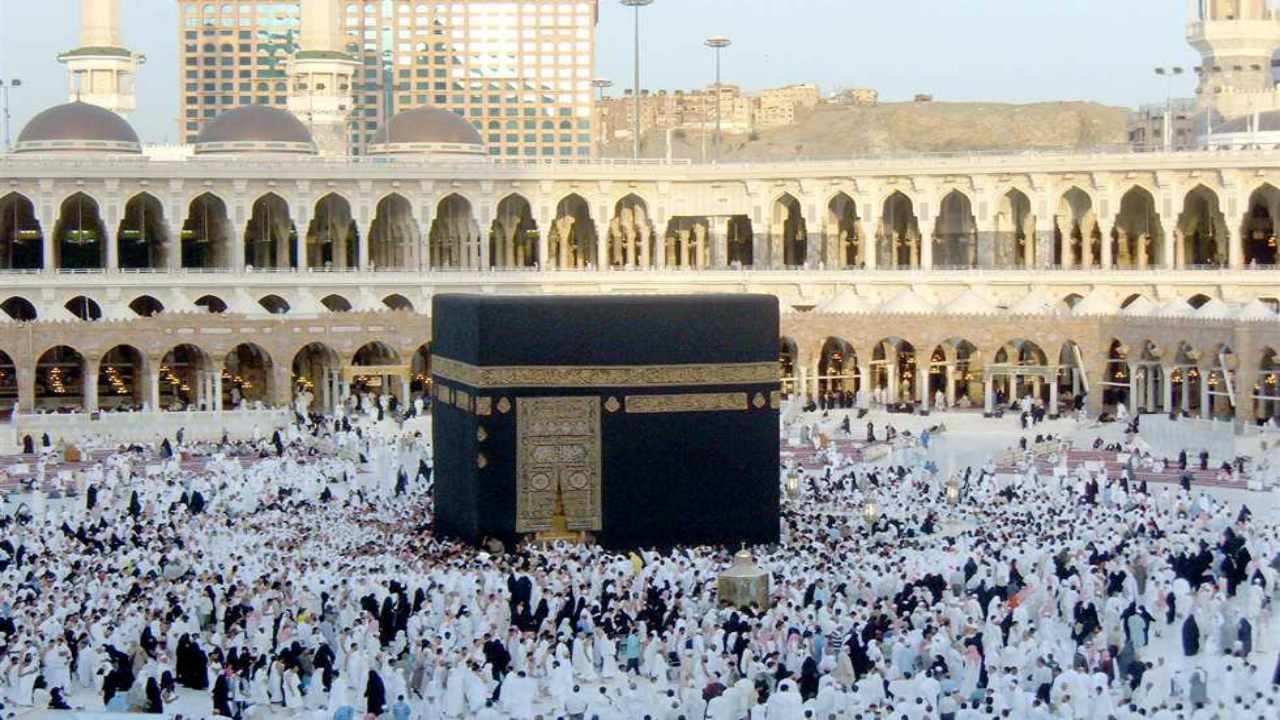 بدأ رسميًا.. تفاصيل قرار منع دخول مكة بدون تصريح وخطوات إصداره إلكترونيًا