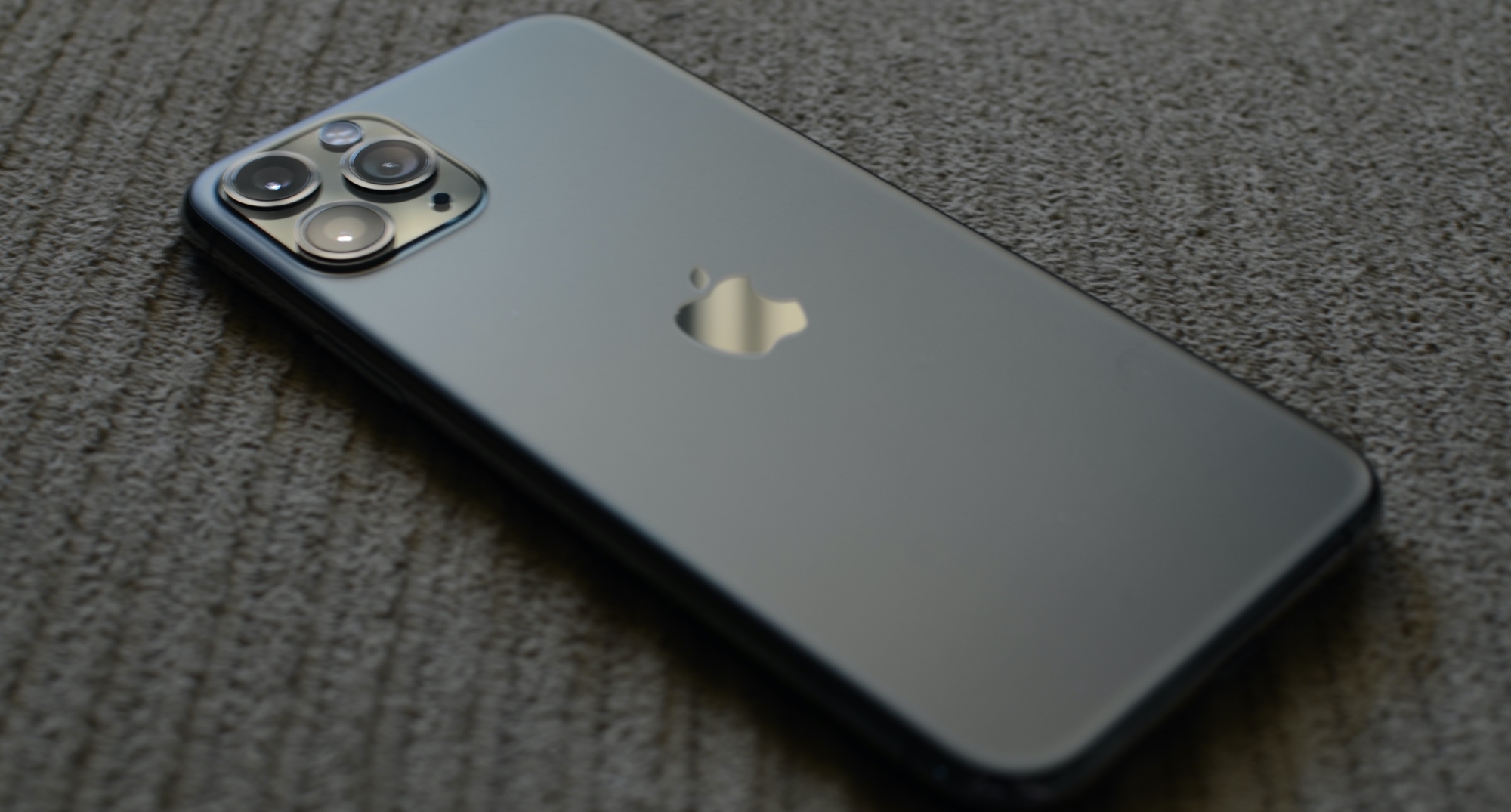 سعر و مواصفات iPhone 15 Pro Max في المملكة العربية السعودية 5 سعر و مواصفات iPhone 15 Pro Max في المملكة العربية السعودية