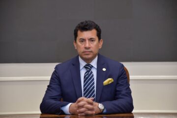 مفاجأة وزير الرياضة للجماهير المصرية وزيادة نسبة الحضور الجماهيري في المباريات