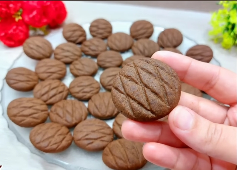 ببيضة واحدة اعملي البسكويت التركي في 10 دقائق وبمكونات متوفرة في البيت