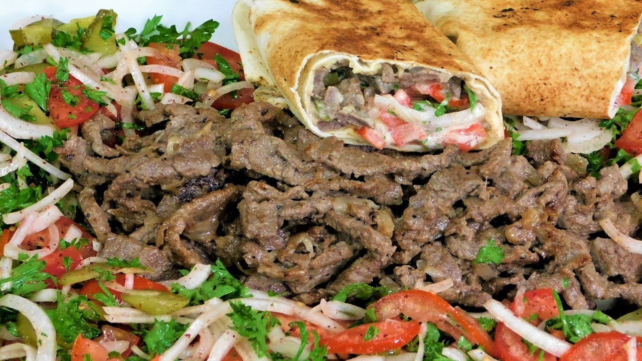 طريقة عمل شاورما اللحمة زي المطاعم وسر التتبيلة الخطيرة بأسهل الخطوات