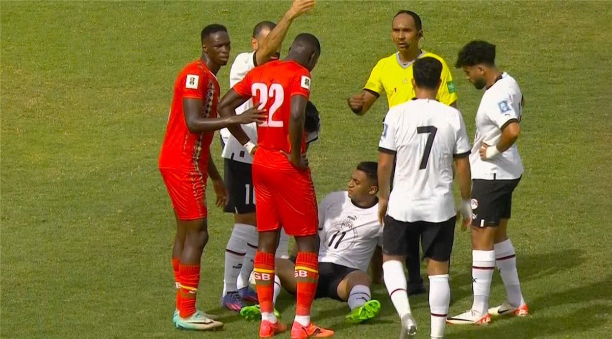 طبيب المنتخب يكشف طبيعة إصابة مصطفى محمد التي تعرض لها أمام غينيا بيساو 5 طبيب المنتخب يكشف طبيعة إصابة مصطفى محمد التي تعرض لها أمام غينيا بيساو
