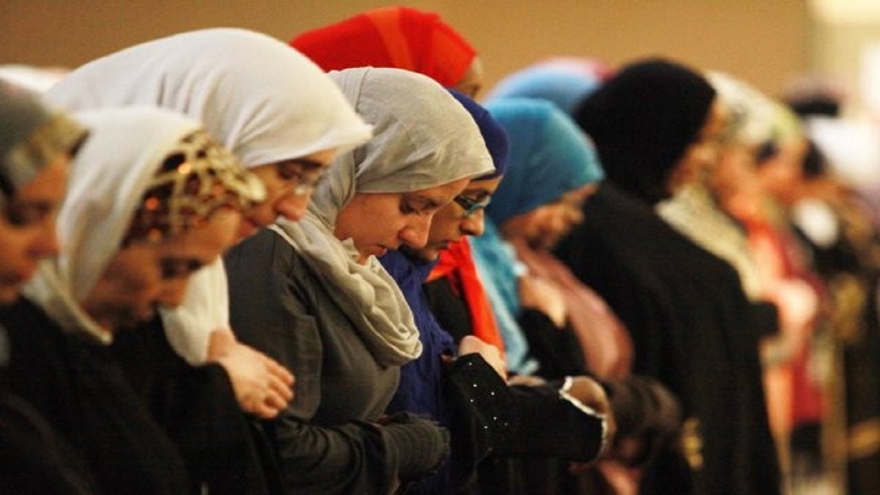 عيدكم مبارك .. موعد صلاة عيد الأضحى في سويسرا 2024 بتوقيت جنيف وزيورخ والمدن السويسرية 5 عيدكم مبارك .. موعد صلاة عيد الأضحى في سويسرا 2024 بتوقيت جنيف وزيورخ والمدن السويسرية