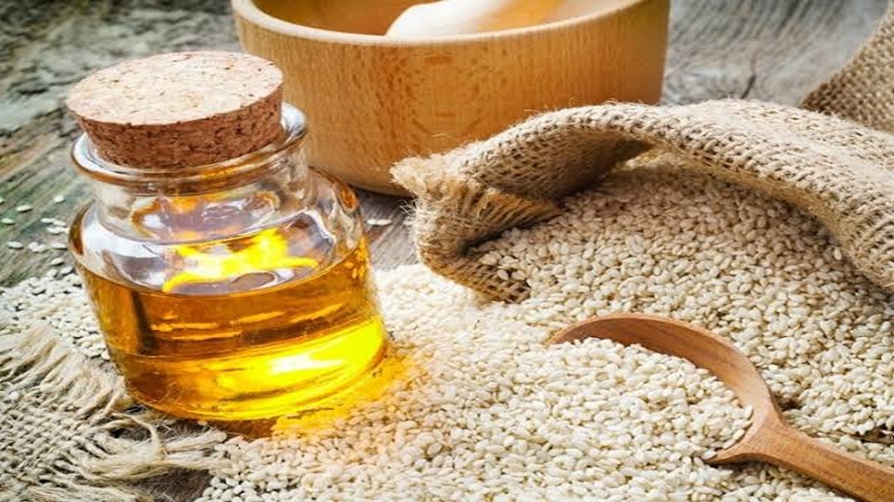 احمي بشرتك.. طريقة تحضير واقي الشمس في البيت بمكونات طبيعية تضمن لك حماية كاملة 5 احمي بشرتك.. طريقة تحضير واقي الشمس في البيت بمكونات طبيعية تضمن لك حماية كاملة