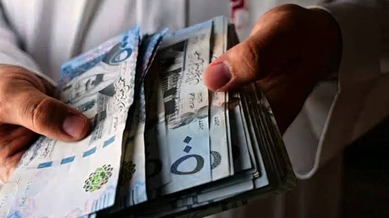 للمتعثرين 120,000 ريال إيداع فوري لسداد الديون بدون كفيل بالتقسيط 5 سنوات عبر مصرف الراجحي