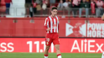 نجم ريال مدريد السابق ينقذ شخصين في المالديف
