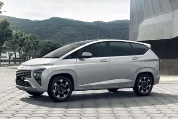 هيونداي ستارجيزر Hyundai Stargazer 2025 تصميم رياضي جريء وأنيق مع خطوط ديناميكية