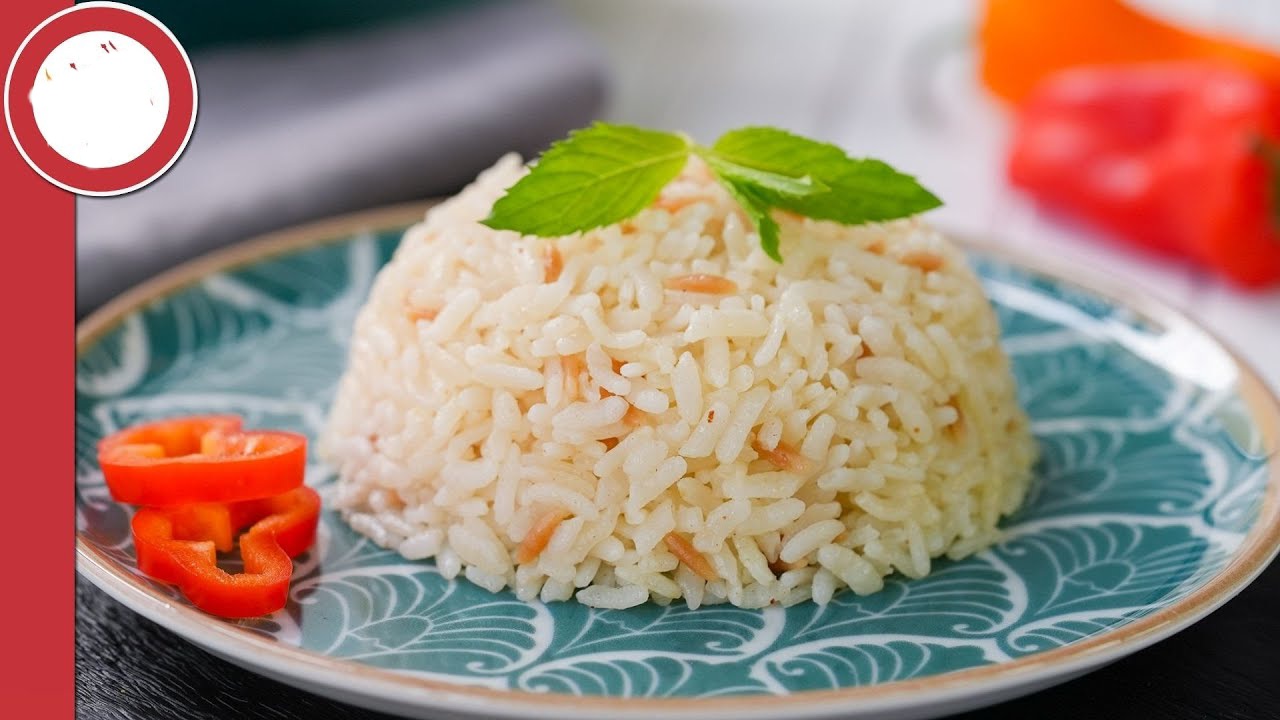 بأسهل وأسرع طريقة.. الأرز الأبيض بمكونات بسيطة وبمذاق لذيذ 5 بأسهل وأسرع طريقة.. الأرز الأبيض بمكونات بسيطة وبمذاق لذيذ